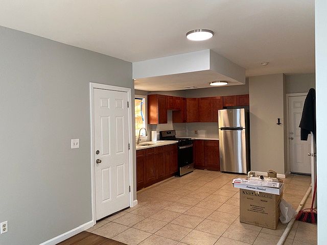 Eat In Kitchen