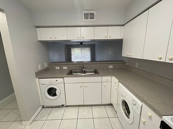 2nd image of 621 SW 47th Ter APT 104