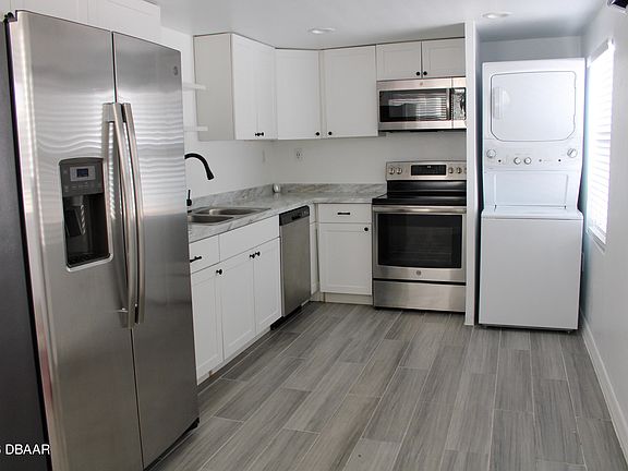 4th image of 147 Lindley Rd #A & B