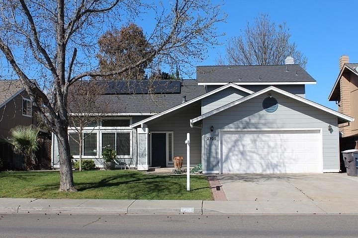 2nd image of 2705 Lincoln Blvd