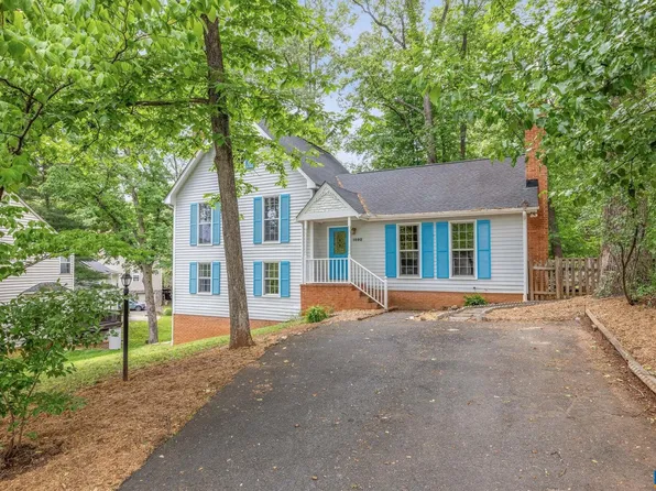 1092 Towne Ln, Charlottesville, VA 22901