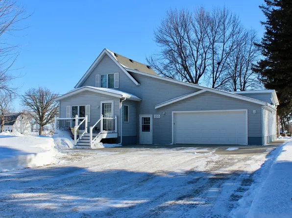 555 Center Ave N, Blooming Prairie, MN 55917