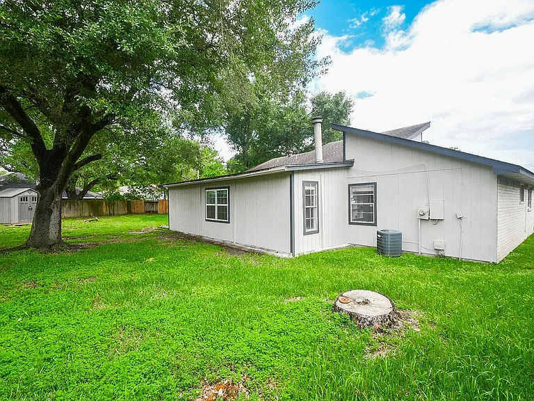 2406 Blue Mist Ct — Photo 29