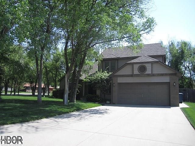 1st image of 3310 Thunderbird Dr