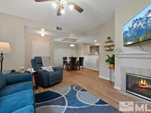 900 S Meadows Pkwy APT 614, Reno, NV 89521