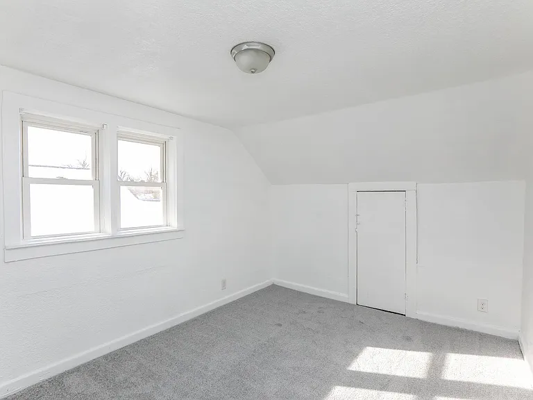 1609 Richmond Ave — Photo 24