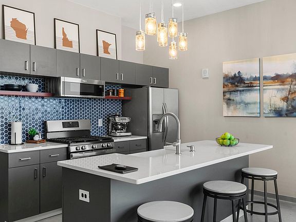 5th image of 5601 Smetana Dr Unit 618