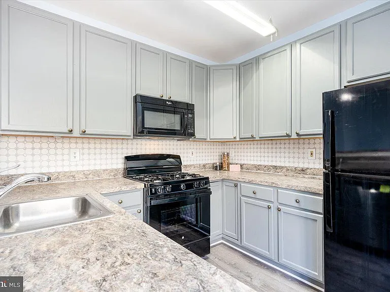 12121 Amber Ridge Cir — Photo 7