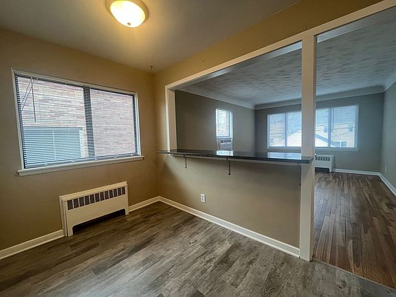 4th image of 638-642 Snelling Ave S #638-5