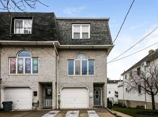 7 Woodland Ave, Staten Island, NY 10308