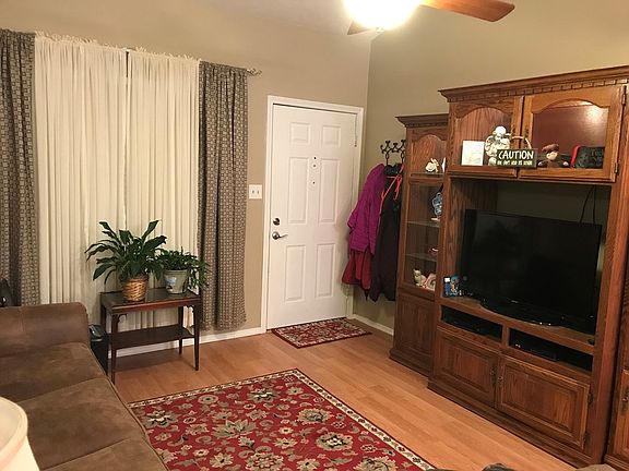 2nd image of 4470 Strickland Dr