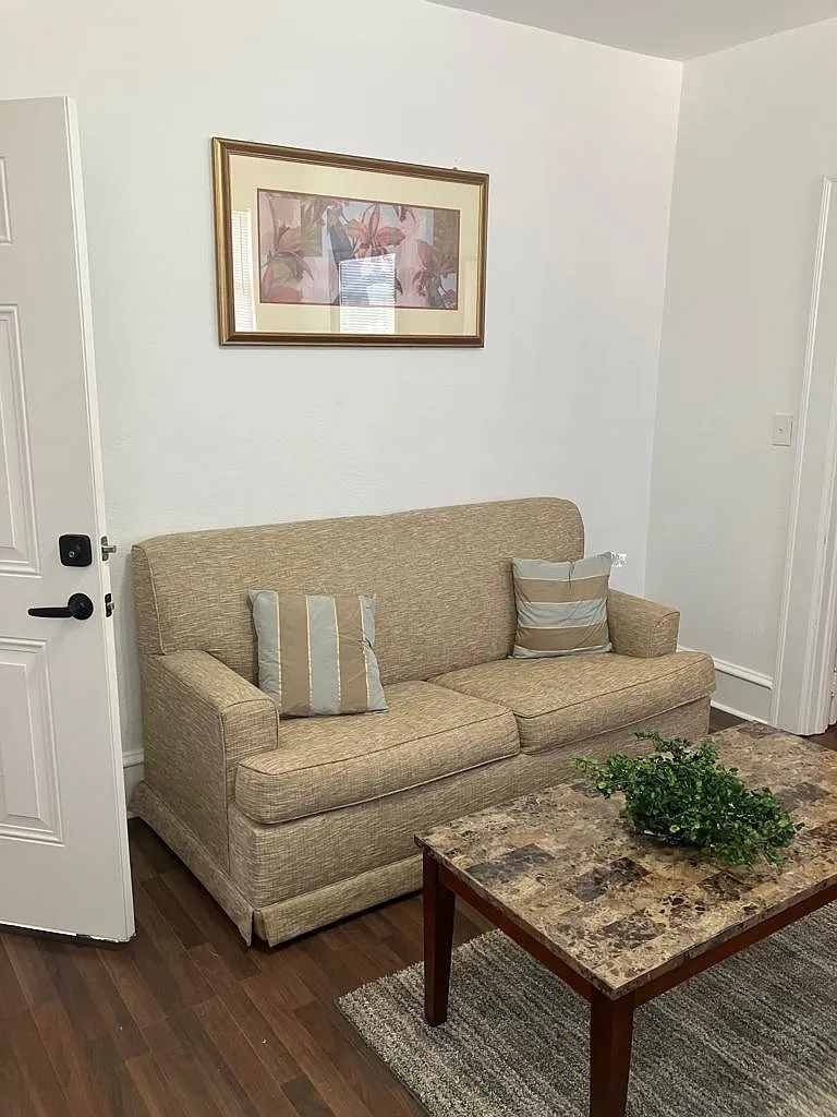 1 bed, 500 sqft, $1,175 — Photo 2