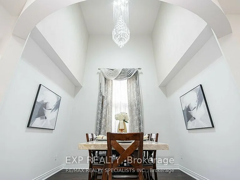 448 Dougall Ave #MAIN — Photo 6