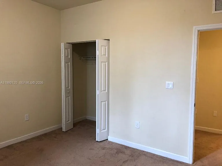 17000 SW 90th Ter — Photo 23