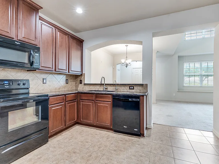 3000 Peyton Brook Dr — Photo 7