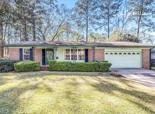 1813 Salmon Dr, Tallahassee, FL 32303