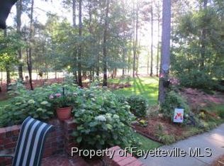 6108 Iverleigh Cir, Fayetteville, NC 28311
