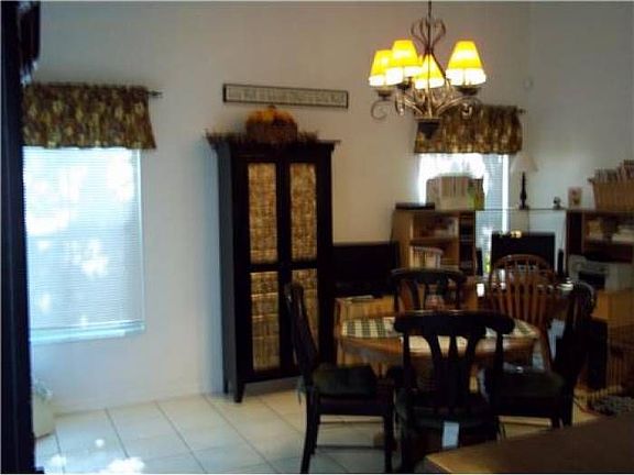 5th image of 7051 SW 42nd Pl