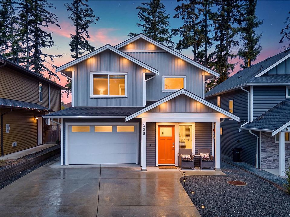 1st image of 528 Steeves Rd