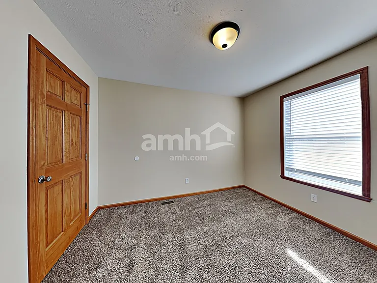 6715 Legacy Pointe Ct — Photo 17