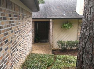 636 Ridgewood Dr, Daphne, AL 36526