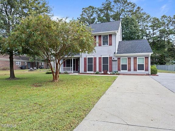 2nd image of 2453 Northwoods Dr