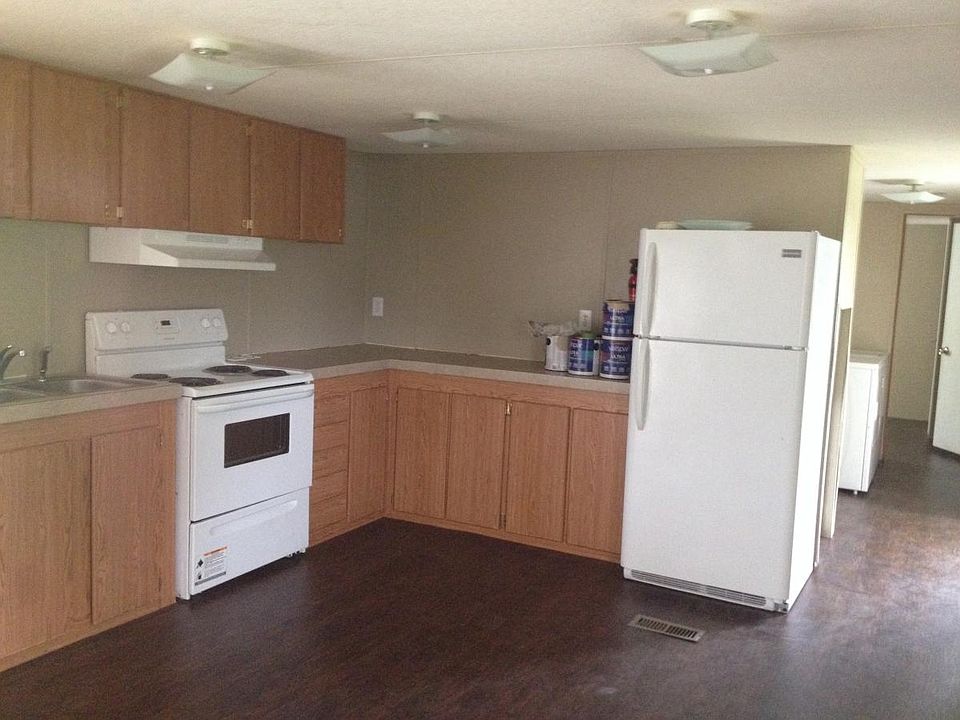 2nd image of 708 L Dubois Rd Lot 4