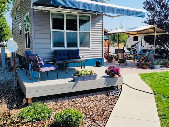 189 Guinevere Dr, Usk, WA 99180