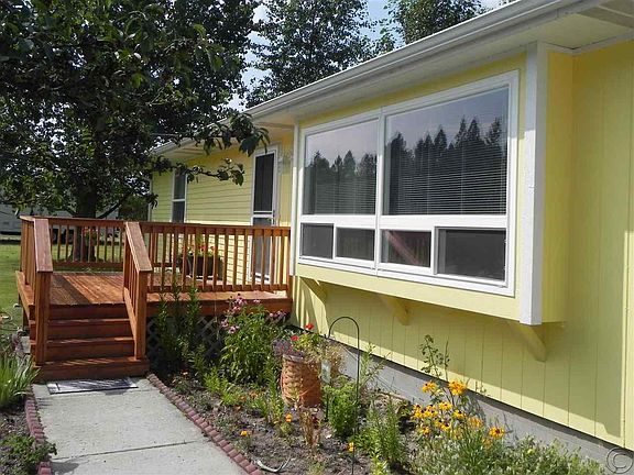 2nd image of 143 Log Cabin Ln
