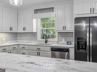 6108 Carter St, Lula, GA 30554