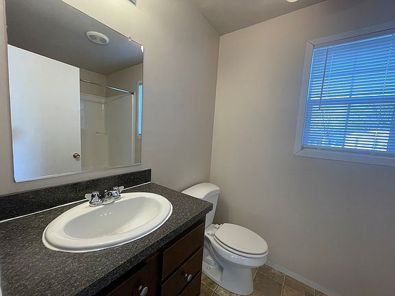 5th image of 9910 Geraldine St #224