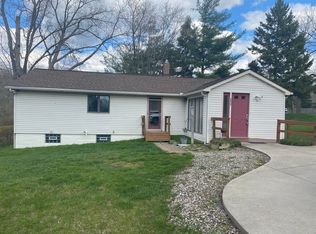 3205 Shimmons Rd, Auburn Hills, MI 48326