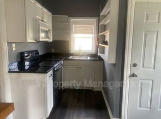 67 Wendell St APT 3, Providence, RI 02909