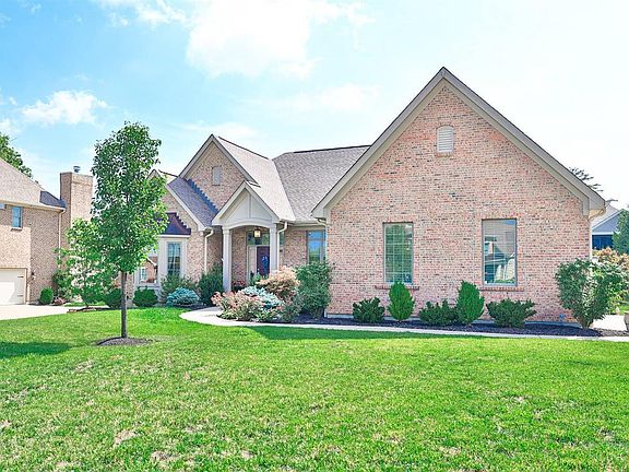 2nd image of 2036 Fox Brook Pl