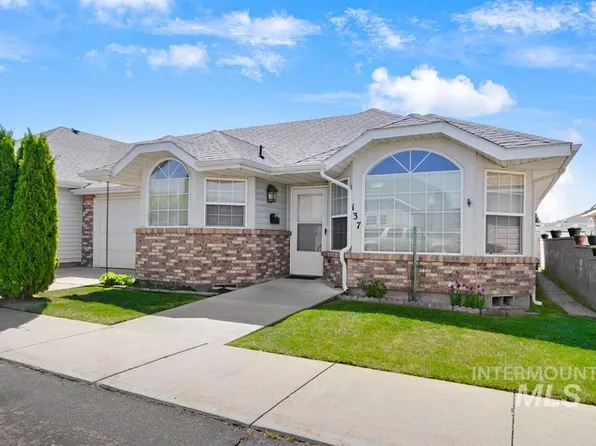 137 Country Lane Loop, Payette, ID 83661