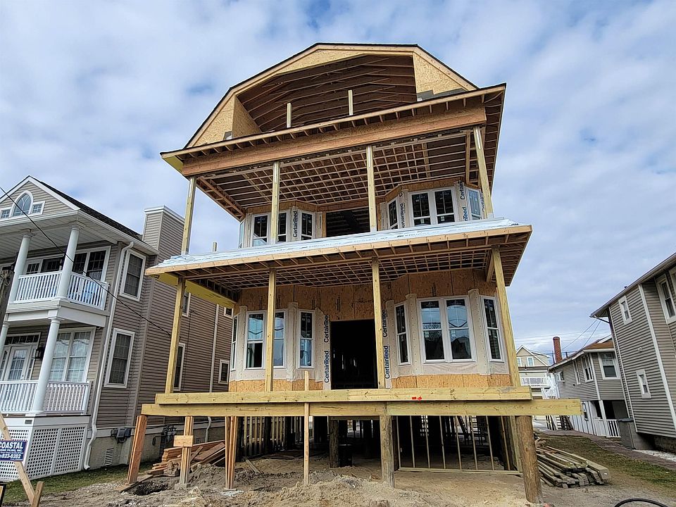 1st image of 1114 Simpson Ave #2