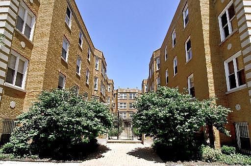 1st image of 538 W Belmont Ave APT 2N