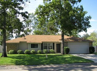 8352 Cross Timbers Dr E, Jacksonville, FL 32244