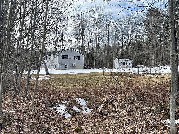 3rd image of 46 N Whitman School Rd