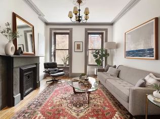 135 Perry St APT 9, Manhattan, NY 10014