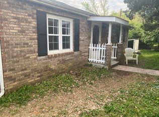 8030 Nubbin Ridge Dr, Knoxville, TN 37919