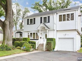 150 E Church St, Bergenfield, NJ 07621