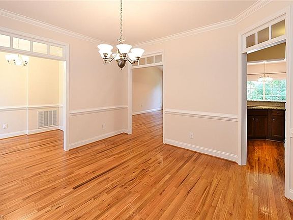 3rd image of 4871 Bent Tree Way