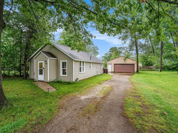 2381 Jerome Ave, Muskegon, MI 49442