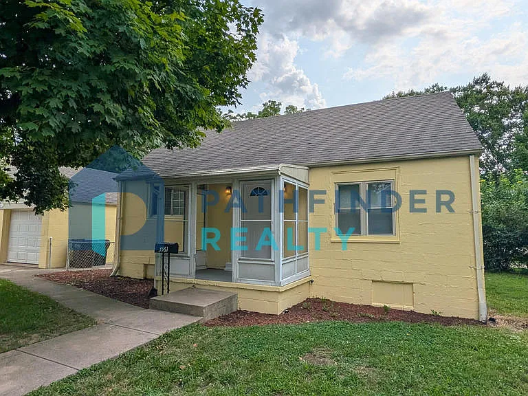 3561 El Paso Ave — Photo 1