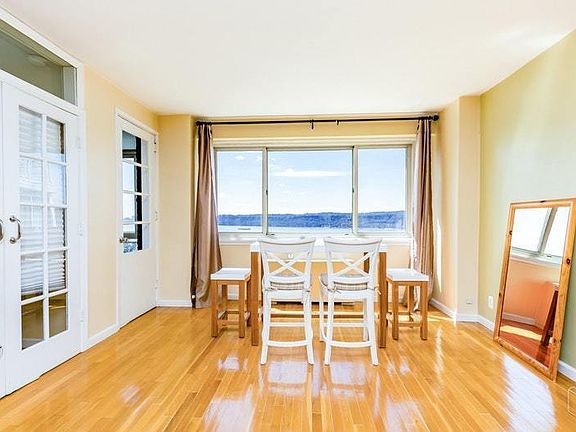 5th image of 2621 Palisade Ave APT 10L