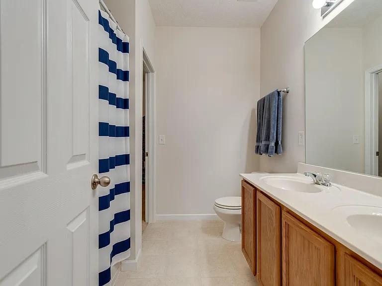 8360 Rossi Rd — Photo 15