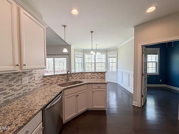 5th image of 987 Red Stone Ct