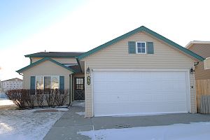 4th image of 943 Sheyenne Park Pl