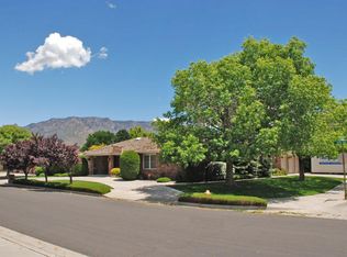 5800 Royal Oak Dr NE, Albuquerque, NM 87111